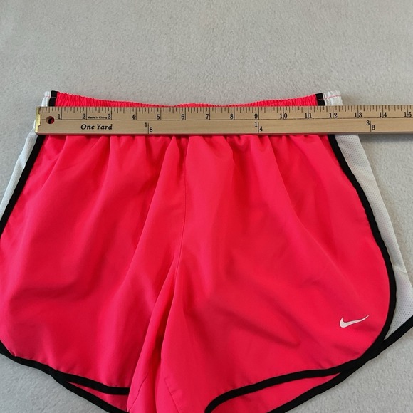 Nike Dri Fit Running Shorts Womens XL Pink White Black Drawstring Athletic - Picture 2 of 8